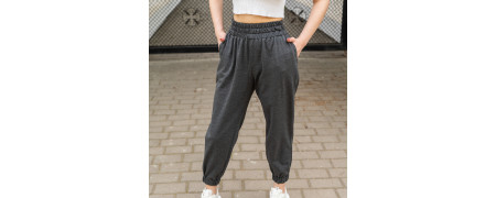 Buy women's pants inexpensively in Ukraine | Fashionable pants | Badgers